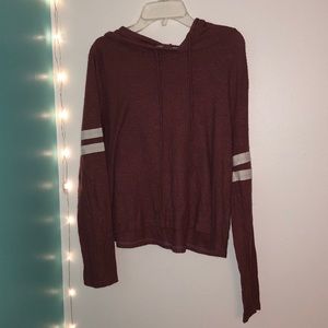 Long sleeve cropped shirt